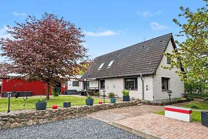 Haus zum Kaufen in Klixbüll 350.000,00 € 142.22 m²