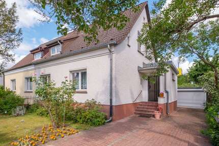 Haus zum Kaufen in Berlin-Lichtenberg 495.000,00 € 112 m²