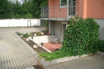 .. kl. UG Wohnung mit Terrasse im Herzen von Bad Staffelstein