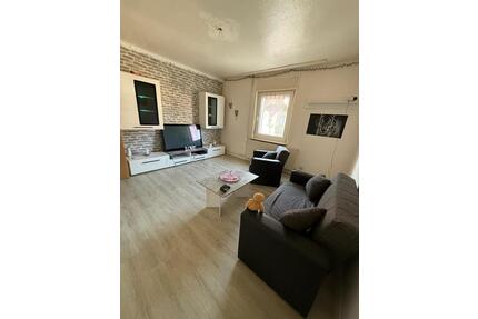 Renovierte Altbauwohnung im 2-Parteien-Haus - Rheine