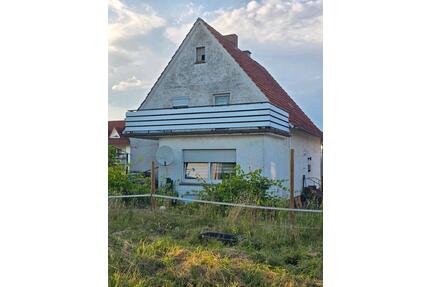 1-2 Familienhaus Verkauf - 210.000,00&nbsp;EUR Kaufpreis, ca.&nbsp; 170,00&nbsp;m&sup2; in Hüllhorst (PLZ: 32609)