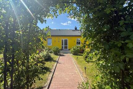 Idyllischer Bungalow mit gepflegtem Grundstück in Hanstorf - Satow OT Hanstorf