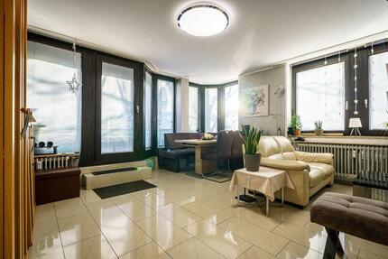 4-Zimmer Wohnung mit Balkon, Aufzug, TG, Barrierearm - Krefeld