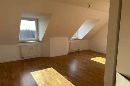 Wohnung zum Mieten in Würzburg 782,80 € 64.59 m²