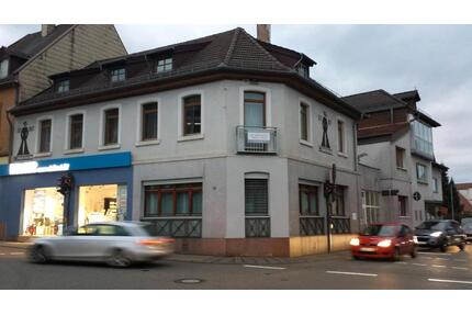 Grosszügige, neu renoviert 4-Zimmer-Wohnung in Enkenbach Zentrum - Enkenbach-Alsenborn