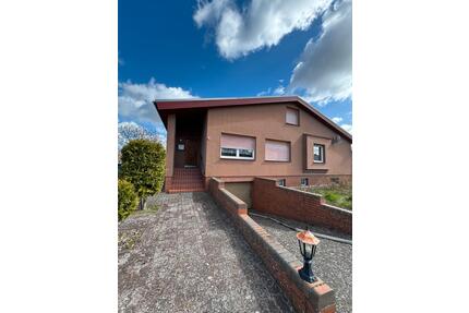 Familienfreundliches Anwesen mit Nebengelass, provisionsfrei - Lübtheen