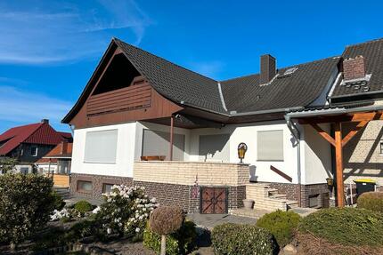 Einfamilien Doppelhaus in Sülfeld bei Wolfsburg zu verkaufen.