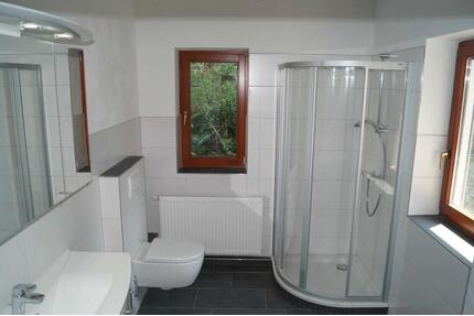 Generratinen-, Einfamilienhaus mit Wohnung - Gummersbach Berstig Süd