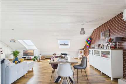 Haus zum Kaufen in Aschaffenburg 949.000,00 € 346.54 m²
