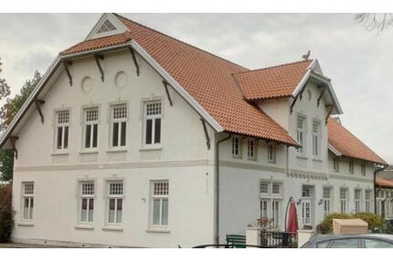 1,5 Zimmer in wunderschöner Altbauwohnung - Rastede