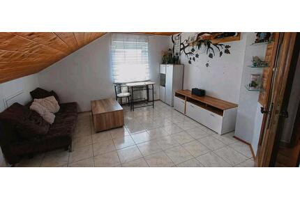 Vermiete Dachgeschosswohnung in DINGOLFING - Mengkofen