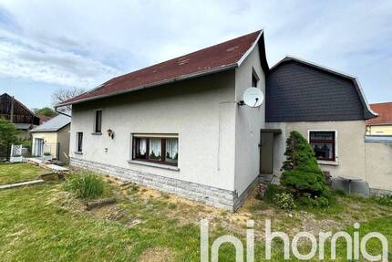 Interessantes Einfamilienhaus mit idyllischem Garten in Crostau