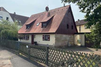Haus zum Kaufen in Nürnberg 441.000,00 € 145 m²