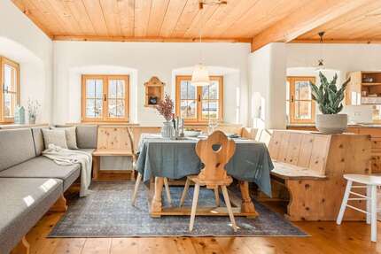 Haus zum Kaufen in Schleching Ettenhausen 998.000,00 € 145 m² - Schleching / Ettenhausen