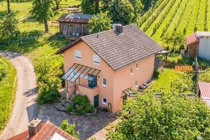Haus zum Kaufen in Staufen im Breisgau 749.000,00 € 154.83 m²