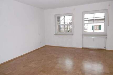 4 Zimmer Wohnung mit Wohnküche im Zentrum von Dietramszell