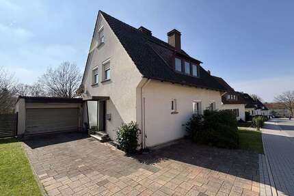 Haus zum Kaufen in Barntrup 175.000,00 € 150 m²