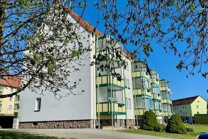 3-Zimmer-Wohnung mit Top-Ausblick ! - Mylau