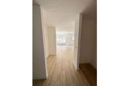 Wohnung zum Kaufen in Leipzig 230.000,00 € 73 m²