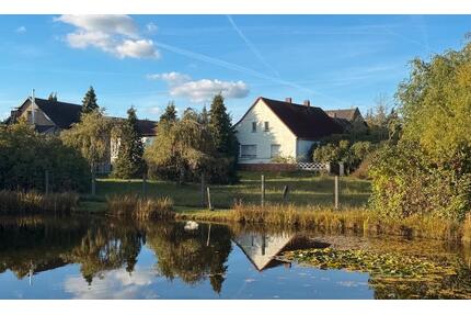 Gemütlicher Vierseitenhof mit großem Garten - Großräschen