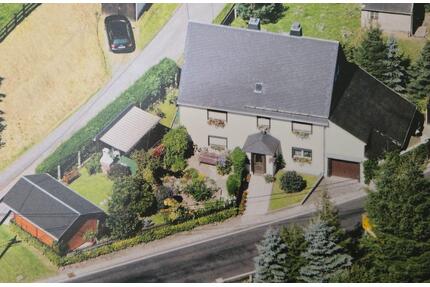 EFH mit Blick über die Zschopau bis hoch zur Augustusburg