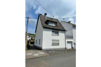 Haus zum Kaufen in Filsen 99.000,00 € 85 m²