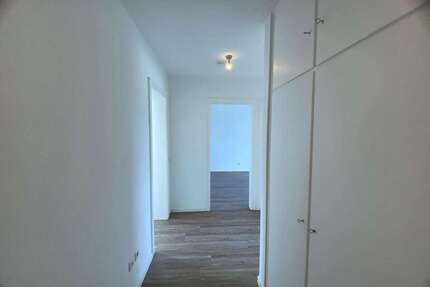 Wohnung zum Mieten in Krefeld 685,00 € 67 m²
