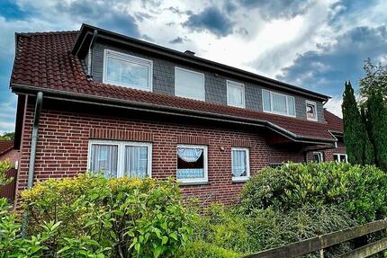 Ansprechende 3-Zimmer Erdgeschosswohnung im beliebten Ortsteil Holtorf ruhige Lage Garage - Nienburg (Weser)