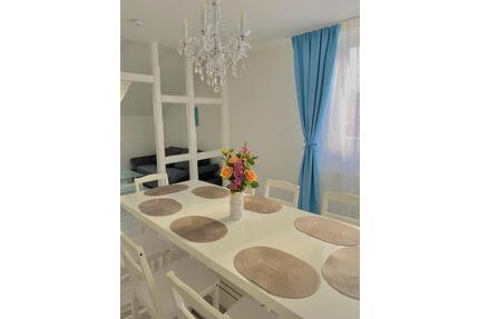 Monteurwohnung Ferienwohnung bis 12 Personen - Homberg (Efze)