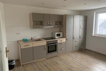 Helle ruhige 2-Zimmer Wohnung - 435,00&nbsp;EUR Kaltmiete, ca.&nbsp; 58,00&nbsp;m&sup2; in Schmölln (PLZ: 04626)