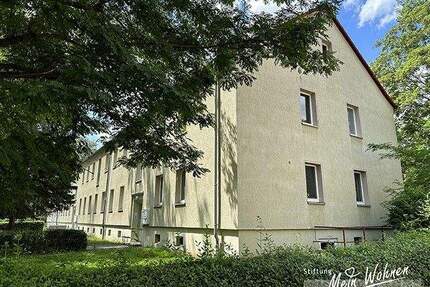 3-Raumwohnung im Erdgeschoss - 405,00&nbsp;EUR Kaltmiete, ca.&nbsp; 63,70&nbsp;m&sup2;&nbsp;Wohnfl&auml;che in Elsteraue (PLZ: 06729) Profen