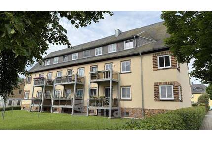 Ruhig gelegene 3-Raumwohnung mit Balkon in Gersdorf