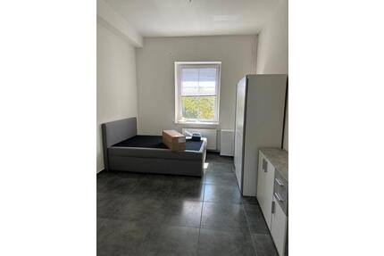 WG-Gründung! 2er, 3er und 6er WGs teilmöbeliert mit Pauschalmiete - Hamburg Borgfelde