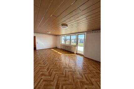 4-Zimmer-Wohnung in Waldbröl mit Balkon,Garage&keller—01042026