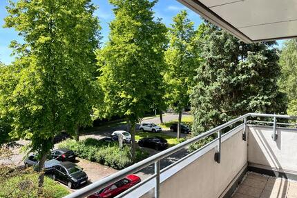 Helle 3-Zimmer Wohnung mit Balkon in Krefeld-Bockum Stadtwaldnähe