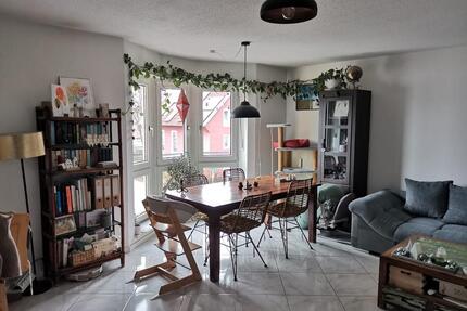 Schöne Split-Level Wohnung im Regensburger Norden mit Stellplatz