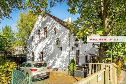 Haus zum Kaufen in Berlin 1.850.000,00 € 308 m²