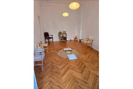 Ein schöner, heller, freundlicher Raum im charmanten Altbauhaus - Berlin Tempelhof-Schöneberg