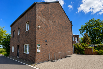 Haus zum Kaufen in Würselen 399.000,00 € 218.99 m²