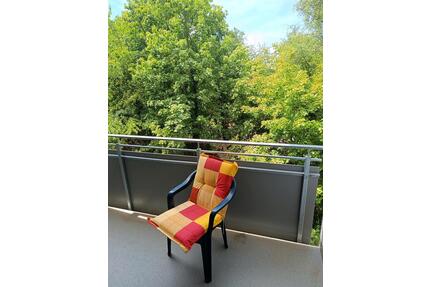 1 Zimmer Wohnung mit Balkon und Stellplatz - Linkenheim-Hochstetten