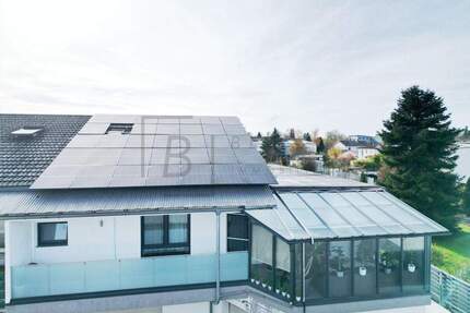 Wohn- und Gewerbekomplex mit zwei Werkstätten, Lager- Büroflächen und zwei separaten Wohneinheiten - Bobingen