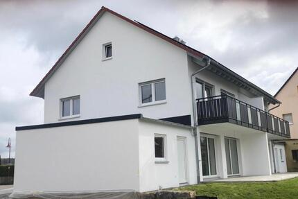 Attraktive 4- Zimmer-Doppelhaushälfte mit gehobener Ausstattung - Schnelldorf