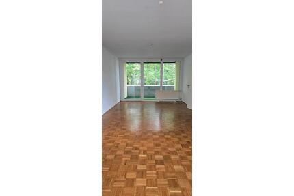 Gut geschnittene 4-Zimmer-Wohnung - Stein