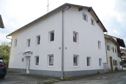 Vollständig renoviertes und modernisiertes 5-Zimmer-Einfamilienhaus in Eichendorf