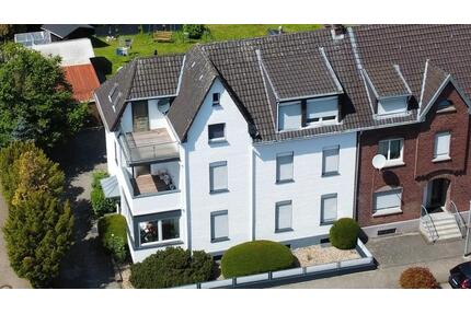 ATTRAKTIVES INVEST -prov.-frei- MFH 4 WE 281,5qmWF799qm Grund. - Kleve