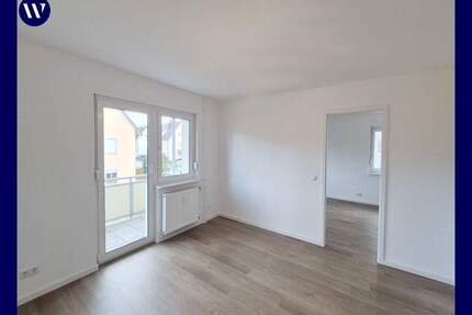 Nur noch einziehen! Bezugsfertige 3-Zimmer-Wohnung mit Balkon + Tageslichtbad mit Wanne - Singen (Hohentwiel)