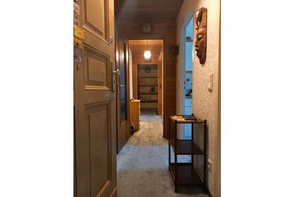 biete eine zwei Zimmer Wohnung in Berlin Tempelhof Mariendorf an