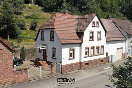 Haus zum Kaufen in Rinnthal 235.000,00 € 141 m²