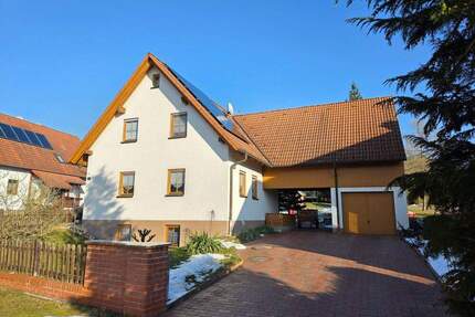 Ankommen, wohlfühlen, Zuhause sein - modernes Familiennest wartet - Ummerstadt