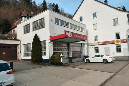 Attraktive dreigeschossige Autowerkstatt in Oberndorf - Oberndorf am Neckar